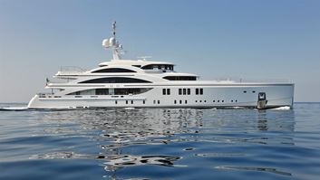 Benetti unveils details about superyacht 11/11